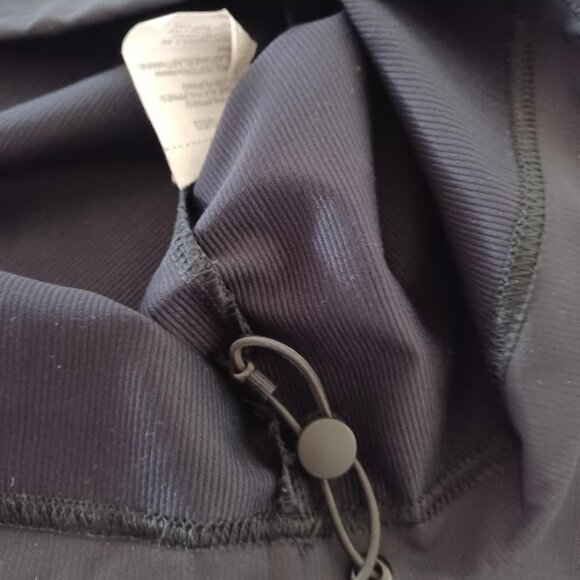 Under Armour Storm Golf Quarter Zip Pullover Men’s XL Black Water Resistant - Picture 4 of 8